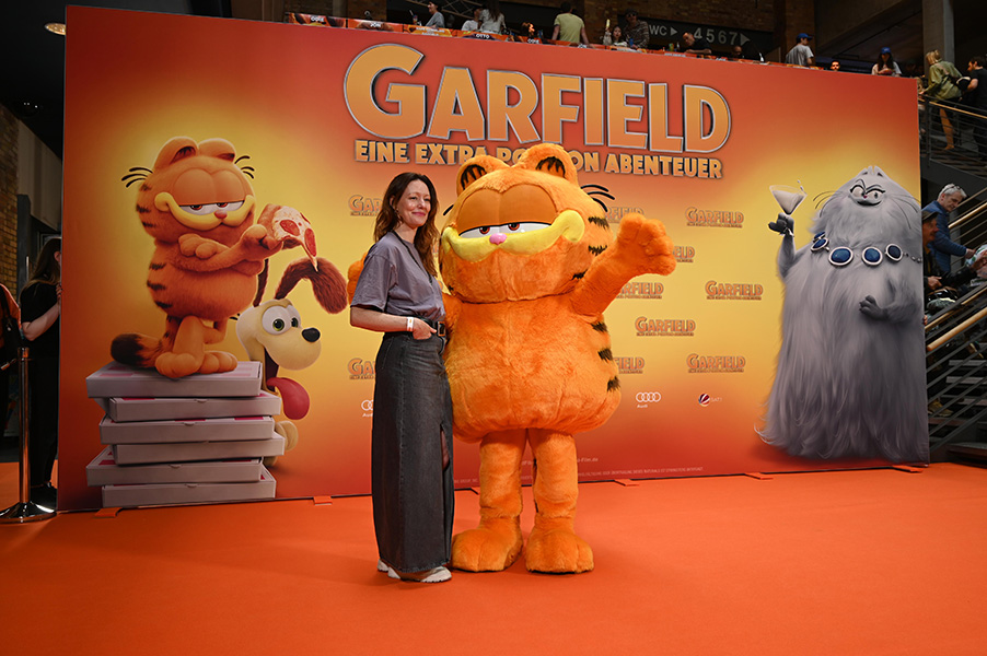 Sabrina auf der Premiere von GARFIELD - EINE EXTRAPORTION ABENTEUER in Berlin