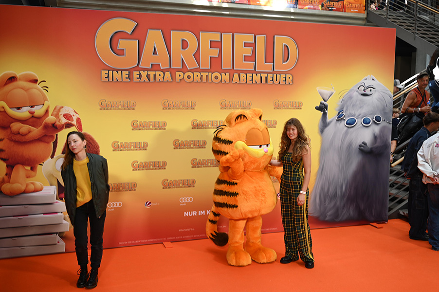 Sabrina auf der Premiere von GARFIELD - EINE EXTRAPORTION ABENTEUER in Berlin