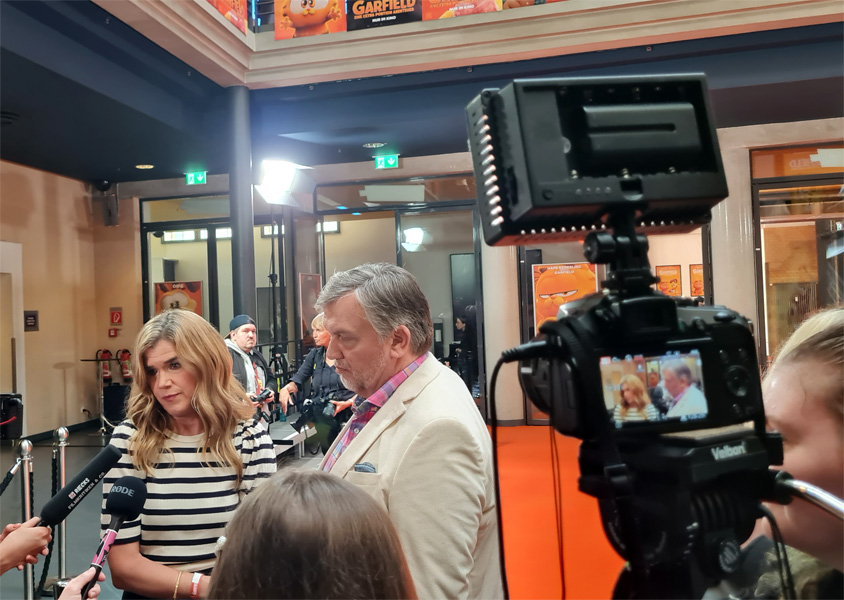 Sabrina auf der Premiere von GARFIELD - EINE EXTRAPORTION ABENTEUER in Berlin
