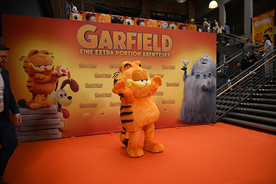 Sabrina auf der Premiere von GARFIELD - EINE EXTRAPORTION ABENTEUER in Berlin